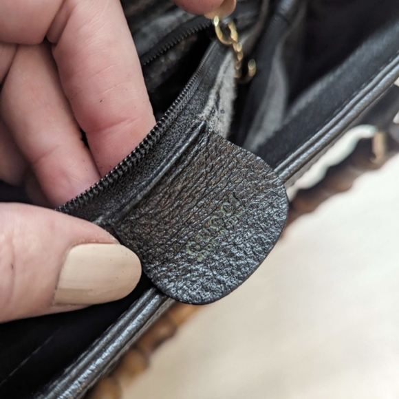 Gucci Diana Suede Bamboo Bag - Picture 6 of 14